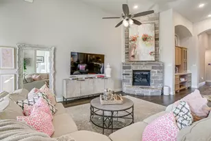 14317 Overlook Park Dr, Fort Worth, TX 76008 - Photo 13