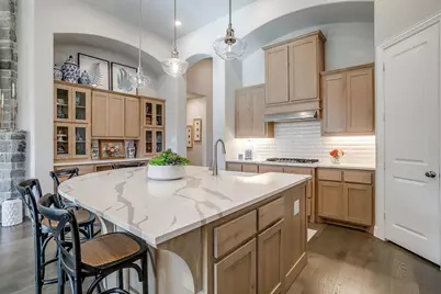 14317 Overlook Park Drive, Fort Worth, TX 76008 - Photo 7