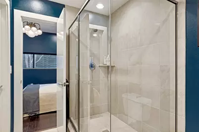 4111 Newton Avenue #33, Dallas, TX 75219 - Photo 11