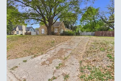 224 S Pinkerton Street, Athens, TX 75751 - Photo 17