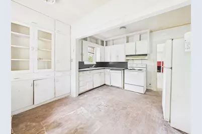 224 S Pinkerton Street, Athens, TX 75751 - Photo 9