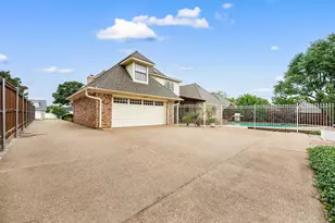 4205 Brookhollow Dr, Colleyville, TX 76034 - Photo 37