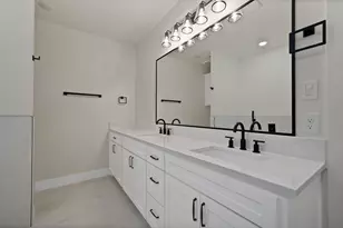 905 N Trinity St, Decatur, TX 76234 - Photo 25