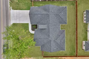 905 N Trinity St, Decatur, TX 76234 - Photo 9