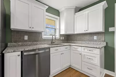 2425 Larchmont Drive, Mesquite, TX 75150 - Photo 7