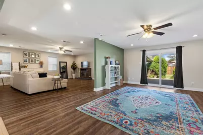 2425 Larchmont Drive, Mesquite, TX 75150 - Photo 9