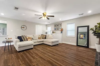 2425 Larchmont Drive, Mesquite, TX 75150 - Photo 11