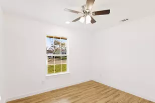 7245 Van Natta Ln, Fort Worth, TX 76112 - Photo 17