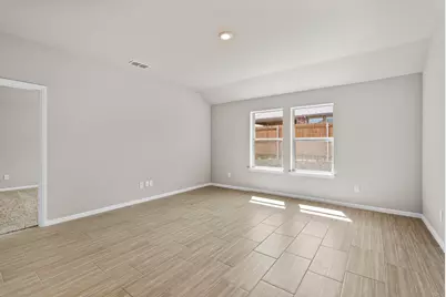 541 Marsh Street, Cleburne, TX 76033 - Photo 15