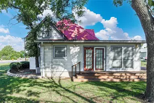 302 N Winkler St, Gorman, TX 76454 - Photo 31