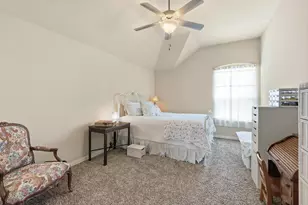 912 Hartford Ct, Roanoke, TX 76262 - Photo 31