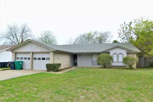 1706 Wisteria St, Denton, TX 76205 - Photo 1