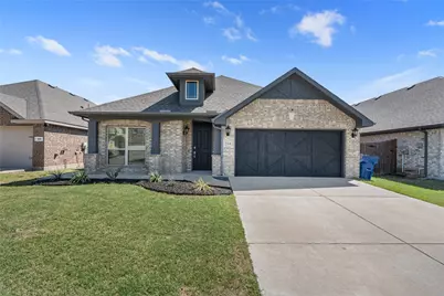 214 Garden Grove Drive, Waxahachie, TX 75165 - Photo 1