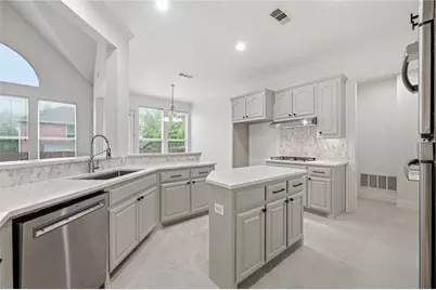 2908 Eastbourne Lane, Flower Mound, TX 75022 - Photo 13