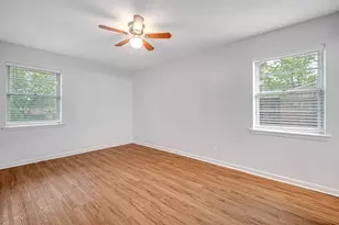 913 Patricia Dr, Sherman, TX 75090 - Photo 9