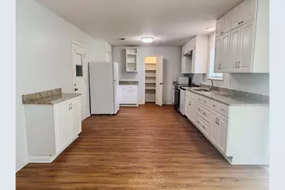 913 Patricia Drive, Sherman, TX 75090 - Photo 7