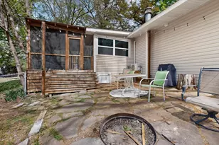 10546 Hoot Owl Hollow, Wills Point, TX 75169 - Photo 19