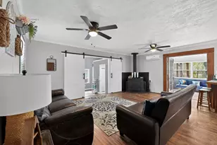 10546 Hoot Owl Hollow, Wills Point, TX 75169 - Photo 5