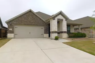 229 Briarwood Ln, Lake Dallas, TX 75065 - Photo 3