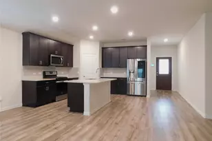 229 Briarwood Ln, Lake Dallas, TX 75065 - Photo 9