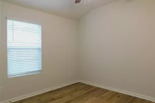 229 Briarwood Ln, Lake Dallas, TX 75065 - Photo 25