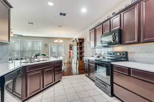 416 Hunt Dr, Lewisville, TX 75067 - Photo 15