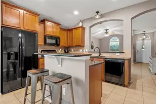 6725 Cold Water Dr, Waco, TX 76712 - Photo 5