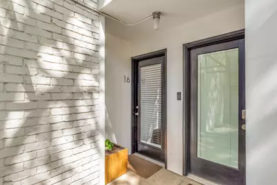 4242 Buena Vista Street #16, Dallas, TX 75205 - Photo 11