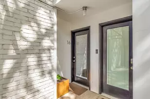 4242 Buena Vista St, Dallas, TX 75205 - Photo 11