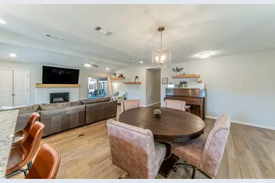 210 Bexar Drive, Highland Village, TX 75077 - Photo 5