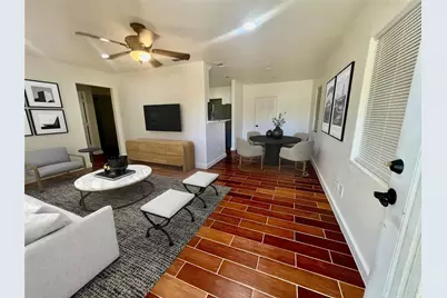 2212 Barlow Avenue, Dallas, TX 75224 - Photo 9