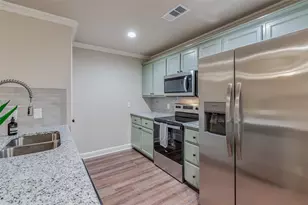 2208 N Hickory St, Sherman, TX 75092 - Photo 5