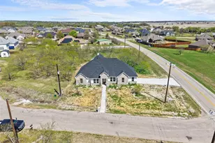 12400 Iris Ct, Fort Worth, TX 76126 - Photo 33