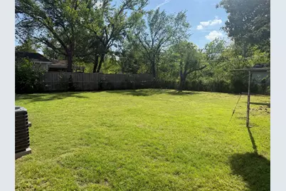 1817 N Nursery Road, Irving, TX 75061 - Photo 9