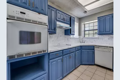 1228 Cliff Trail, DeSoto, TX 75115 - Photo 9