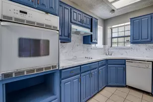 1228 Cliff Trail, DeSoto, TX 75115 - Photo 9