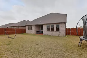 10005 Tin Star St, Aubrey, TX 76227 - Photo 27
