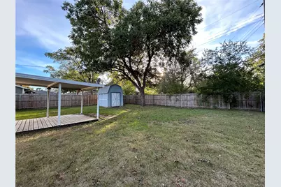4209 Haltom Road, Haltom City, TX 76117 - Photo 23
