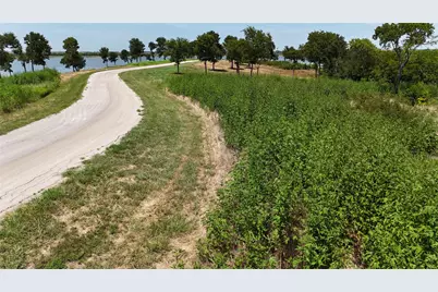 Lot 80 & Bl # 16 Shoreside Drive, Corsicana, TX 75109 - Photo 19