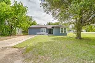 500 N Main St, Joshua, TX 76058 - Photo 1