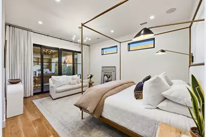 806 Thomasson Drive, Dallas, TX 75208 - Photo 15