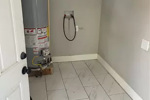 402 S Pearl St, Trenton, TX 75490 - Photo 23