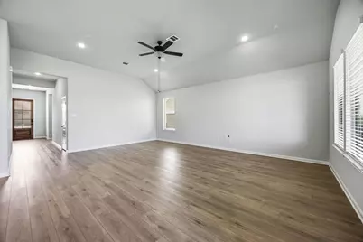 1506 Red Clover Avenue, Van Alstyne, TX 75495 - Photo 7