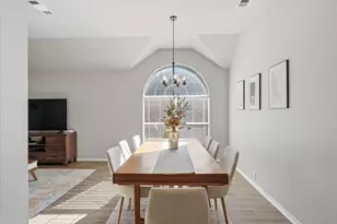 1316 Pelham Ln, Lewisville, TX 75077 - Photo 11