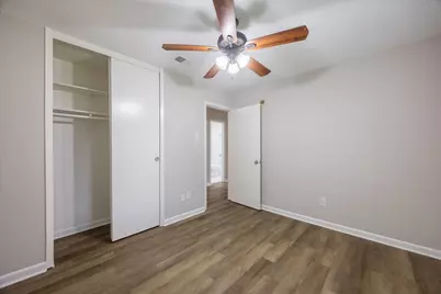 532 Kent Drive, Lewisville, TX 75067 - Photo 13