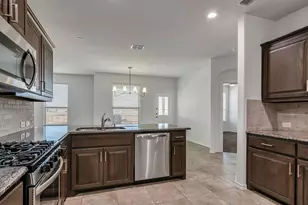 10113 Saltbrush St, Fort Worth, TX 76177 - Photo 11