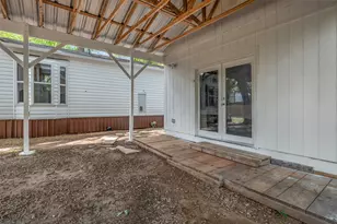 3841 Boquillas Cir, Granbury, TX 76048 - Photo 9