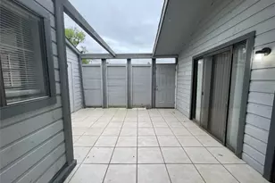 602 Bellaire Dr, Hurst, TX 76053 - Photo 1