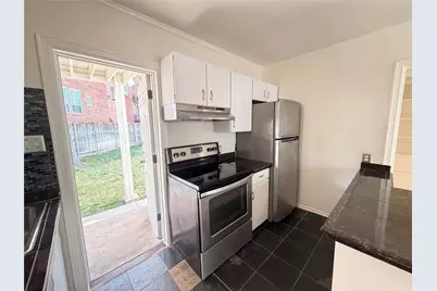 4101 Douglas Avenue #104, Dallas, TX 75219 - Photo 11