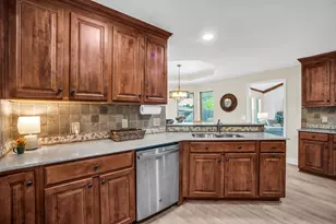 2107 Winterstone Dr, Plano, TX 75023 - Photo 5